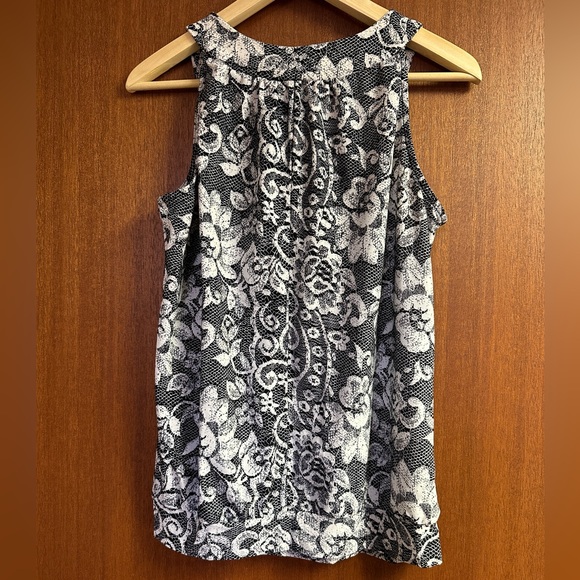 Lori Michaels Collection tank blouse - Picture 2 of 5